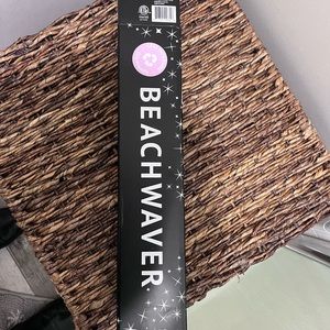 Beachwave rotating curling iron